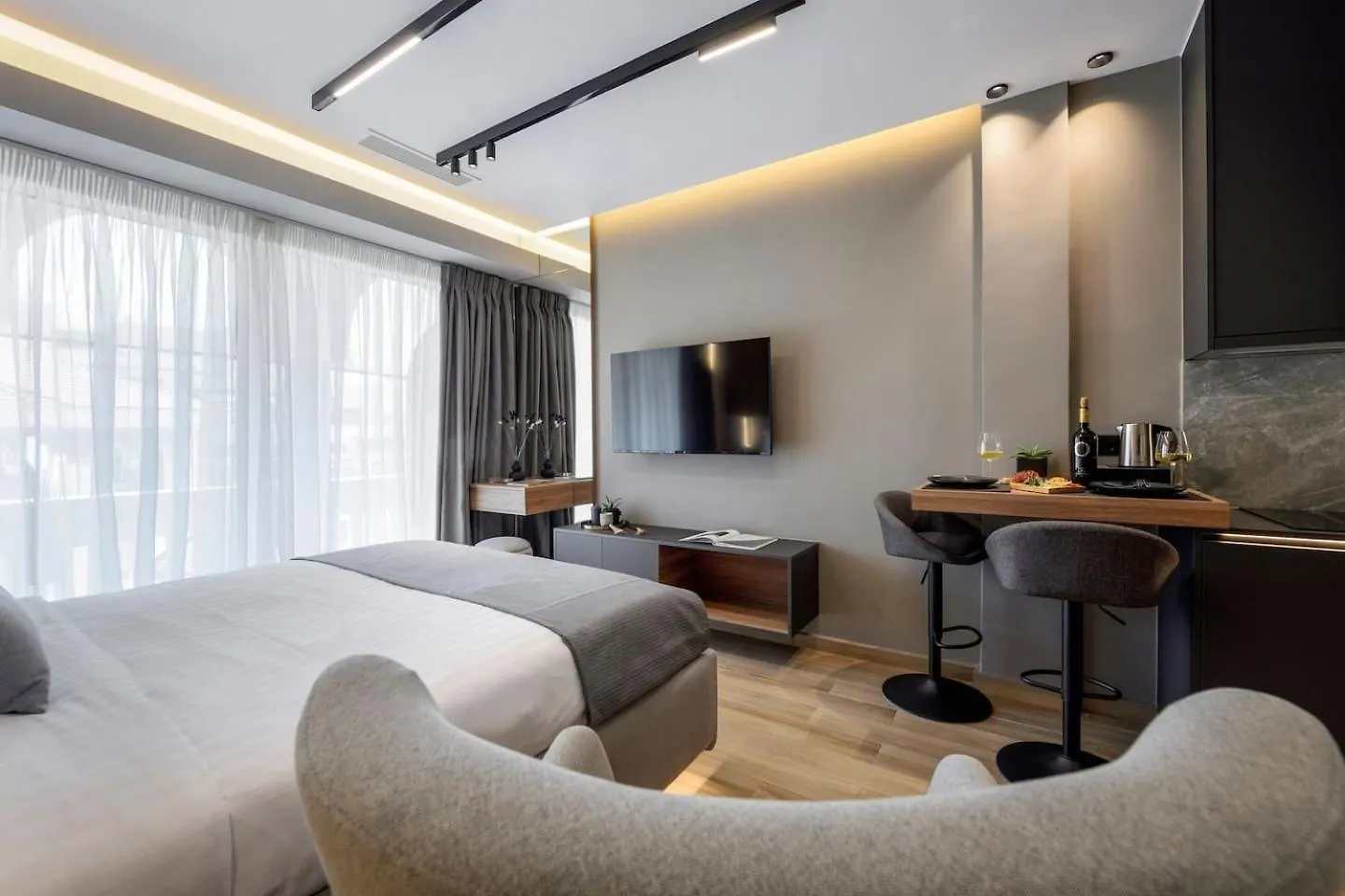 Apartment Aristotelian Virtues - Agapi Thessaloniki Greece